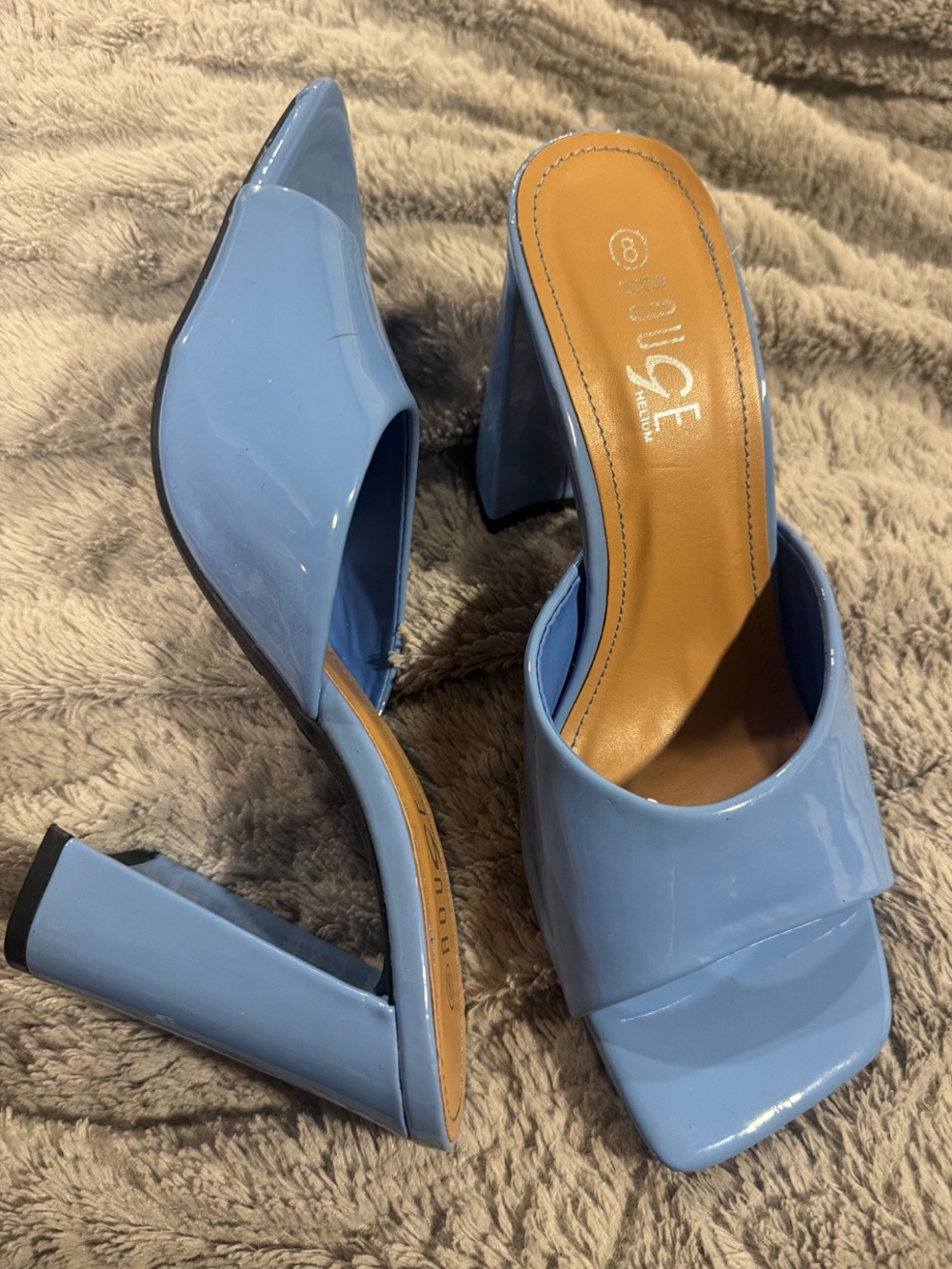 Rouge Helium Light Blue Patent Block Heel Mules